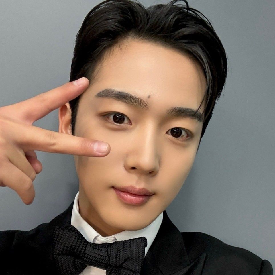 Recent activity shot of Kim Yohan