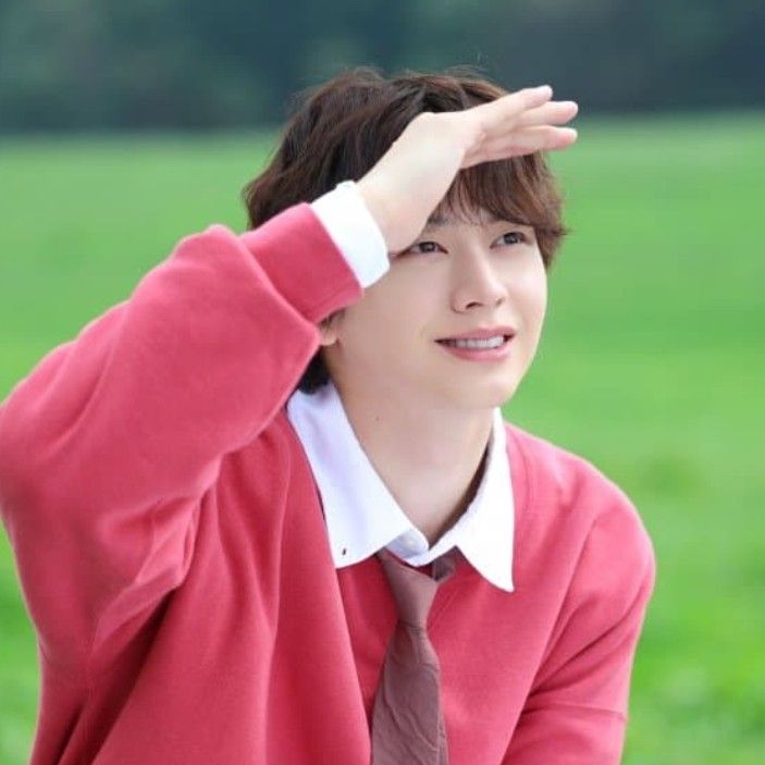 Behind-the-scenes cut of Yook Sungjae