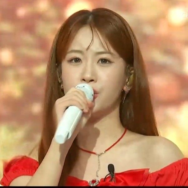 Latest photo of Oh Yujin