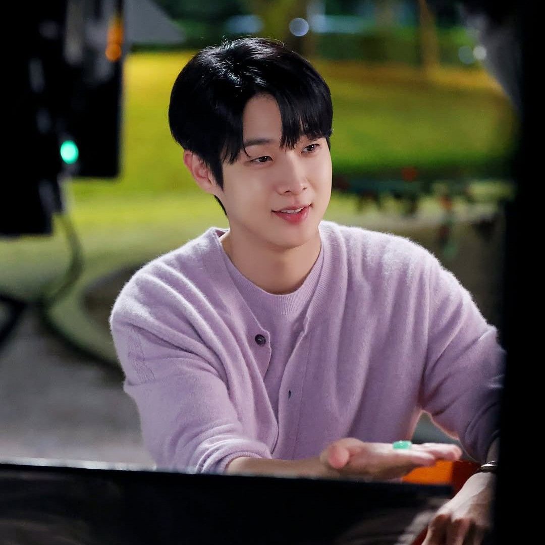 Latest photo of Choi Wooshik