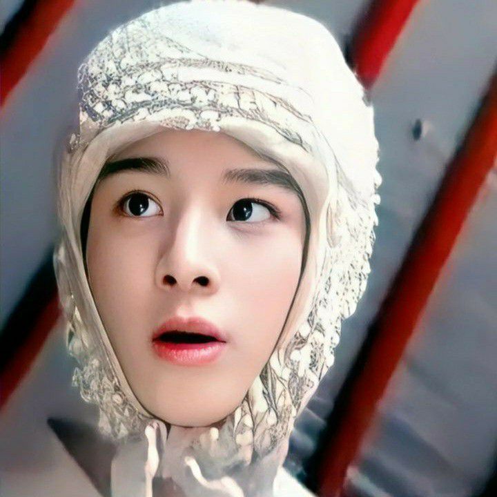 Cuplikan di balik layar dari Jeong Dongwon