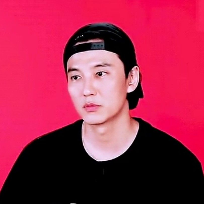 Behind-the-scenes cut of Kim Namgil