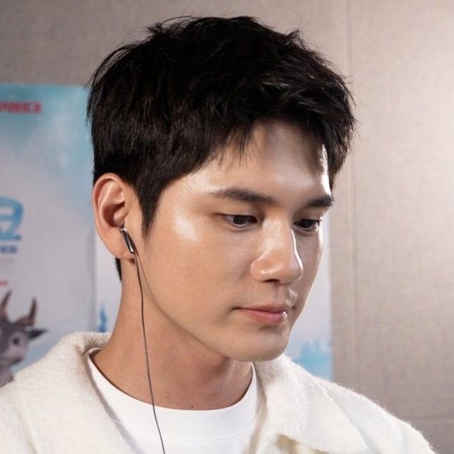 옹성우의 비하인드 컷
