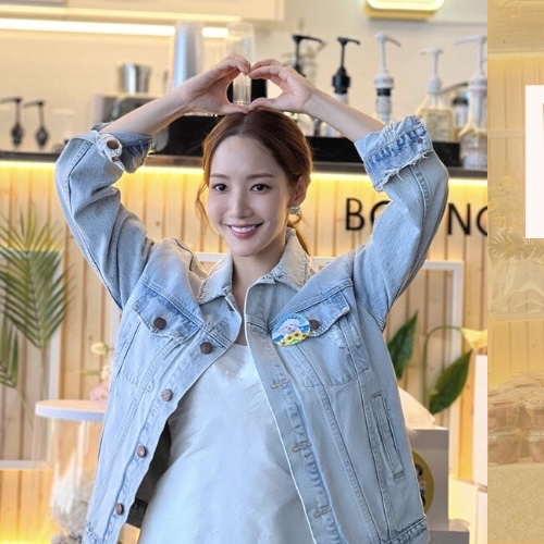 Latest photo of Park Minyoung