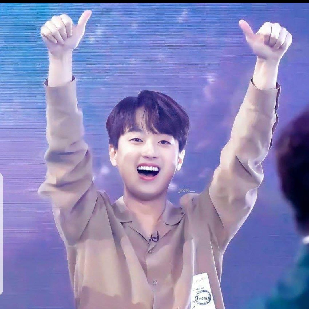 Foto kegiatan terbaru dari Lee Chanwon