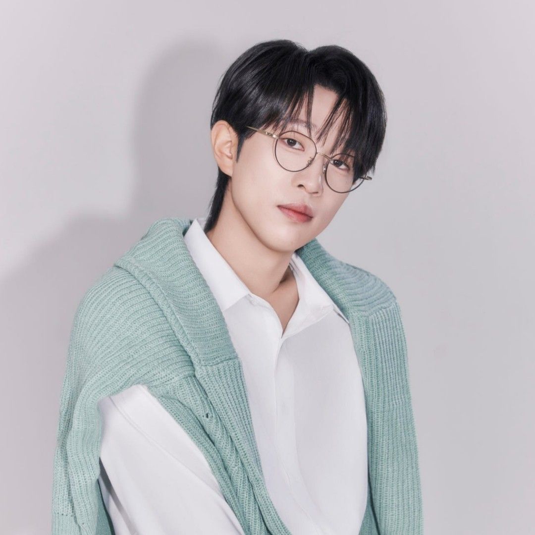 Latest photo of An Sunghoon