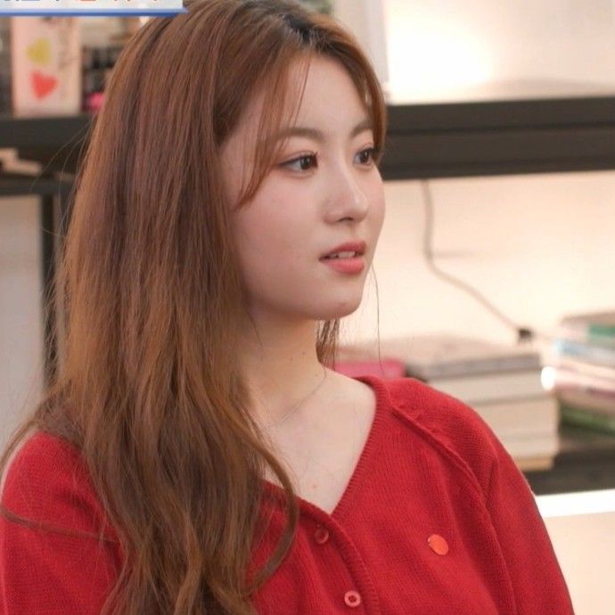 Behind-the-scenes cut of Oh Yujin