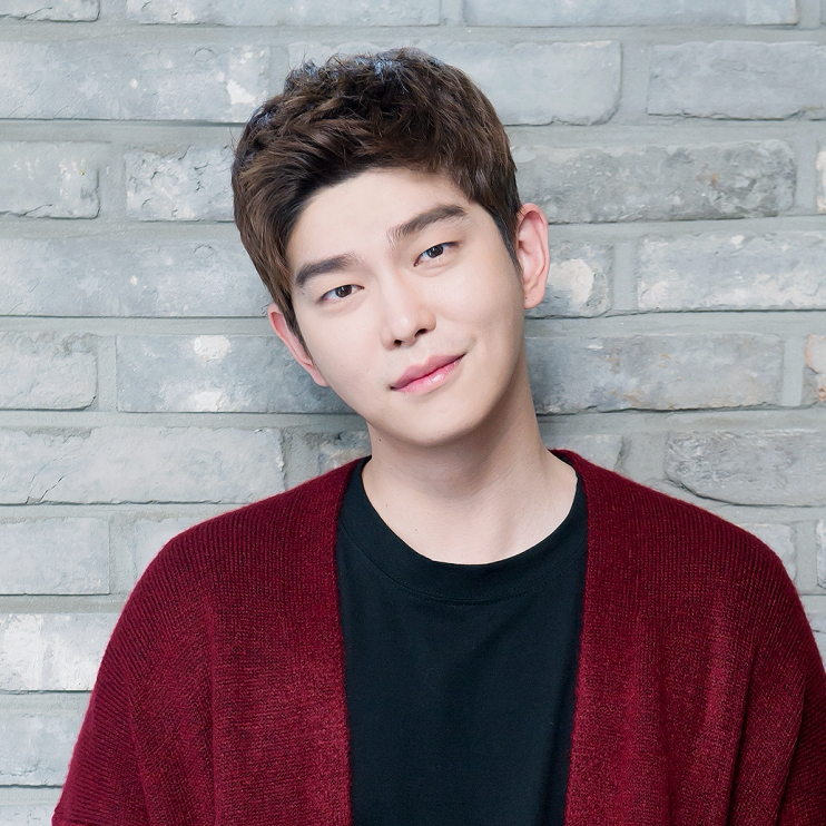 Latest photo of Yoon Kyunsang