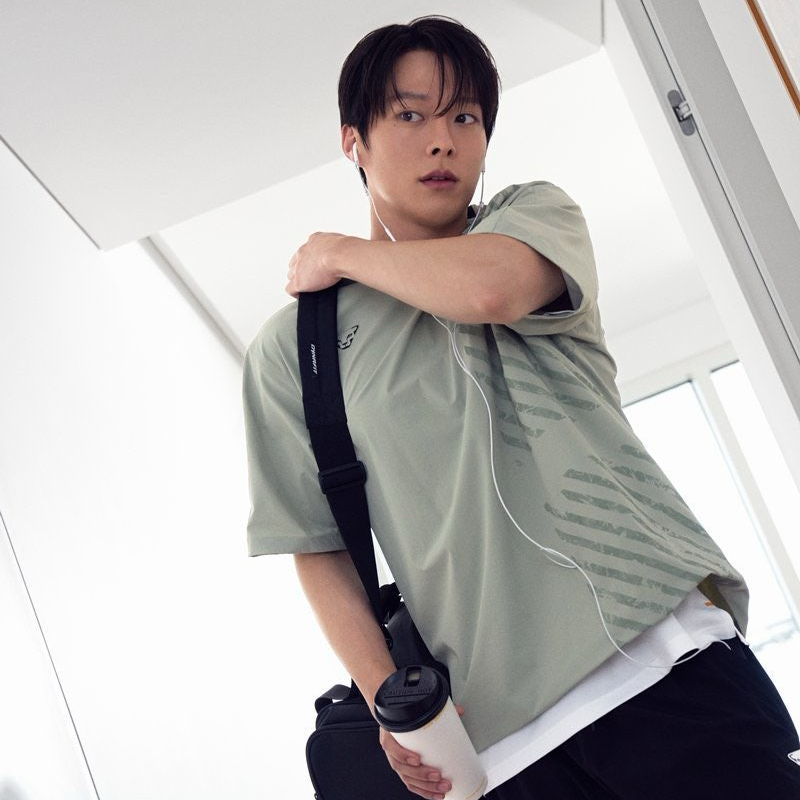 A moment captured by a fan of Jang Kiyong
