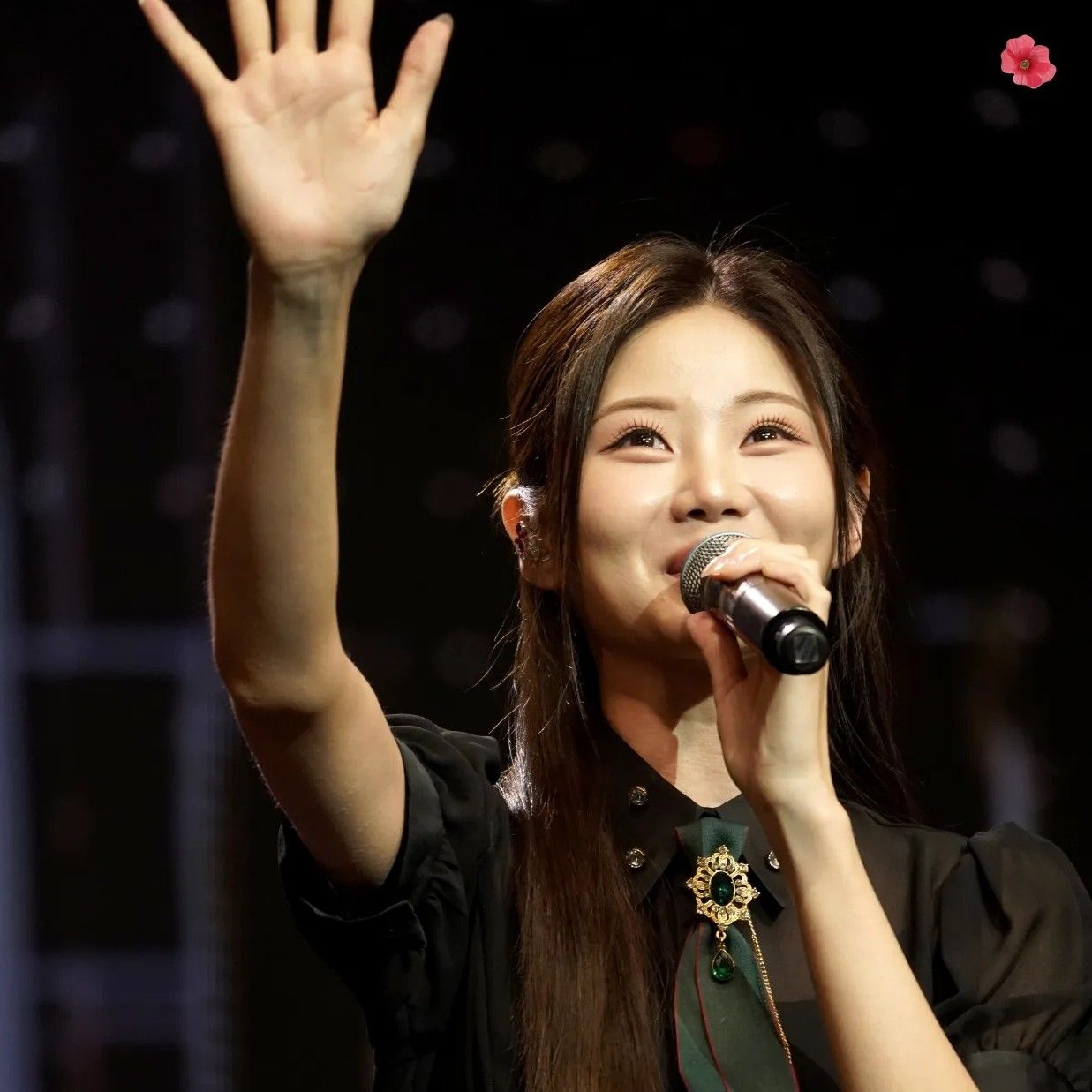 A moment captured by a fan of Bae Ahyeon