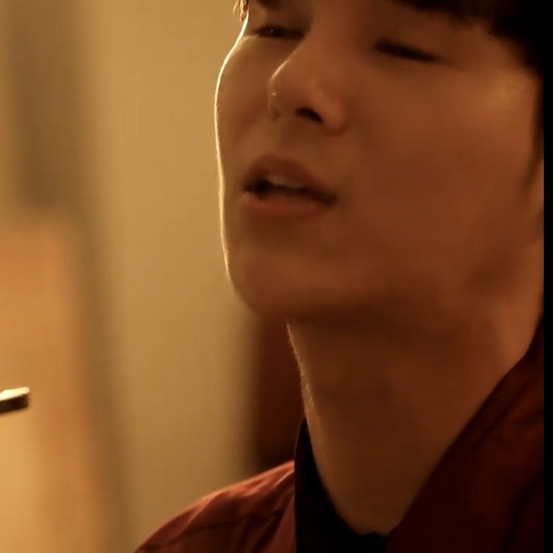 A moment captured by a fan of Kim Junsu (1991)