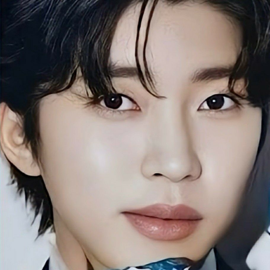 イム・ヨンウンの最近の活動ショット