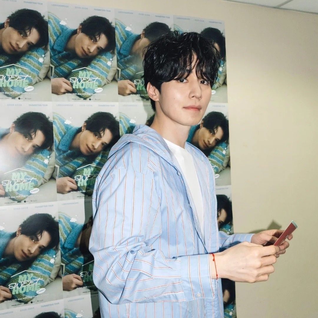 Latest photo of Lee Dongwook