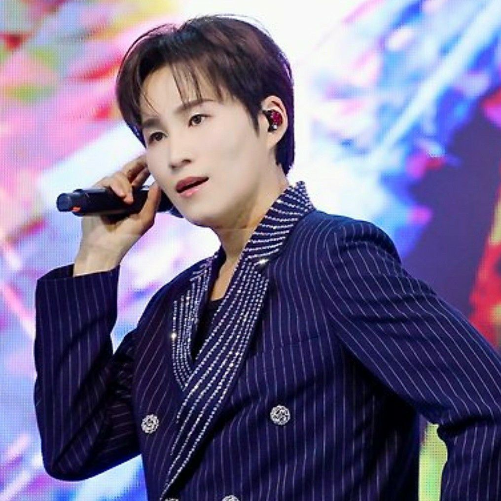 金熙栽的最新照片