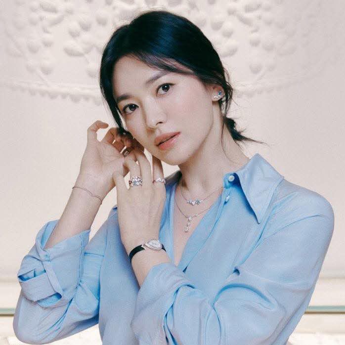 Recent activity shot of Song Hyekyo