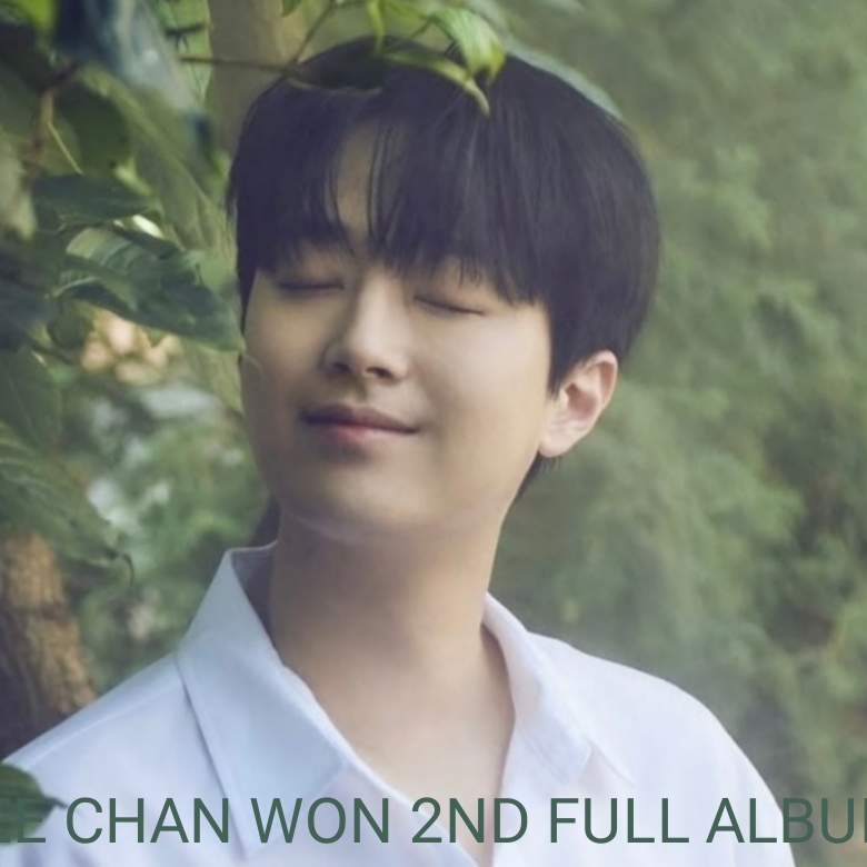 A moment captured by a fan of Lee Chanwon