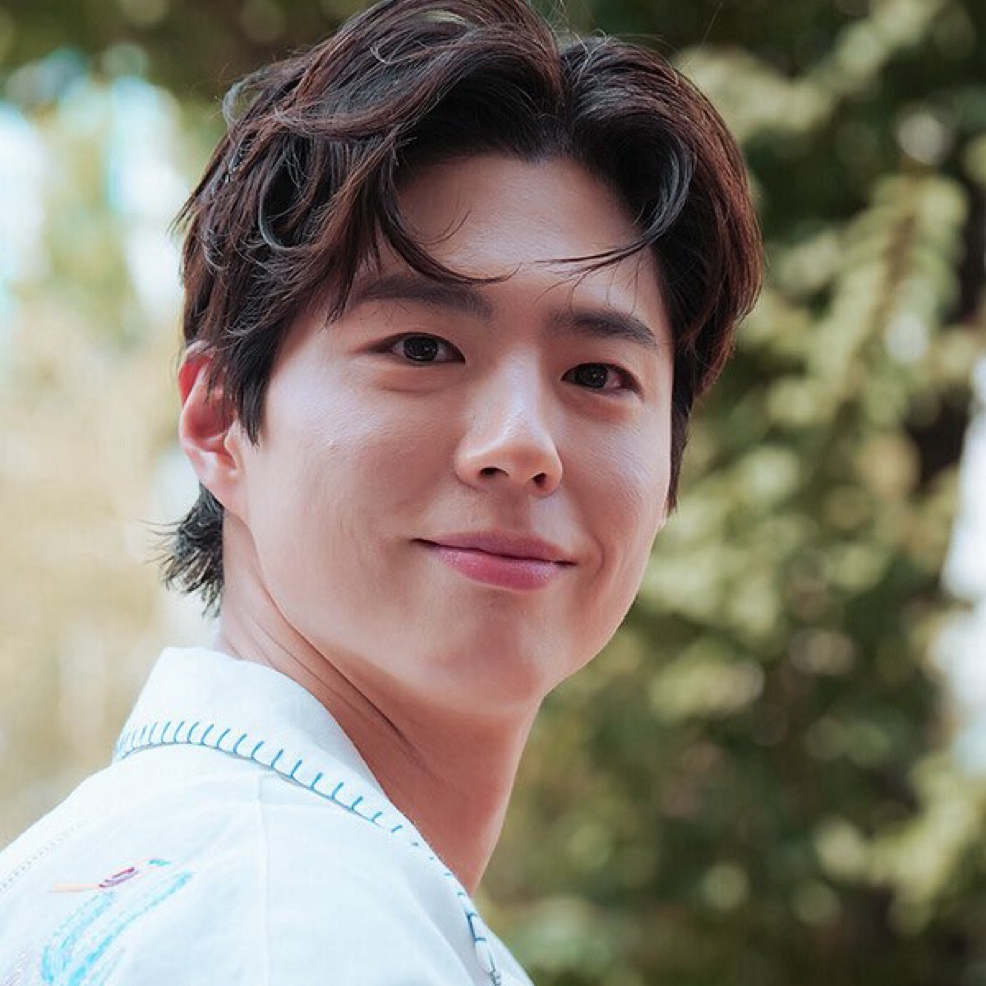 A moment captured by a fan of Park Bogum
