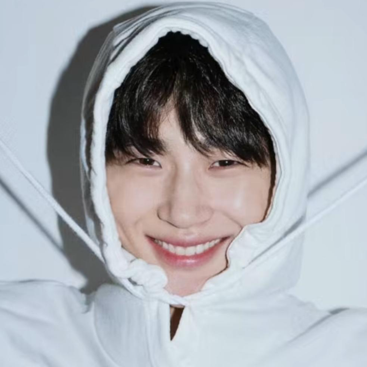 边佑锡的幕后花絮