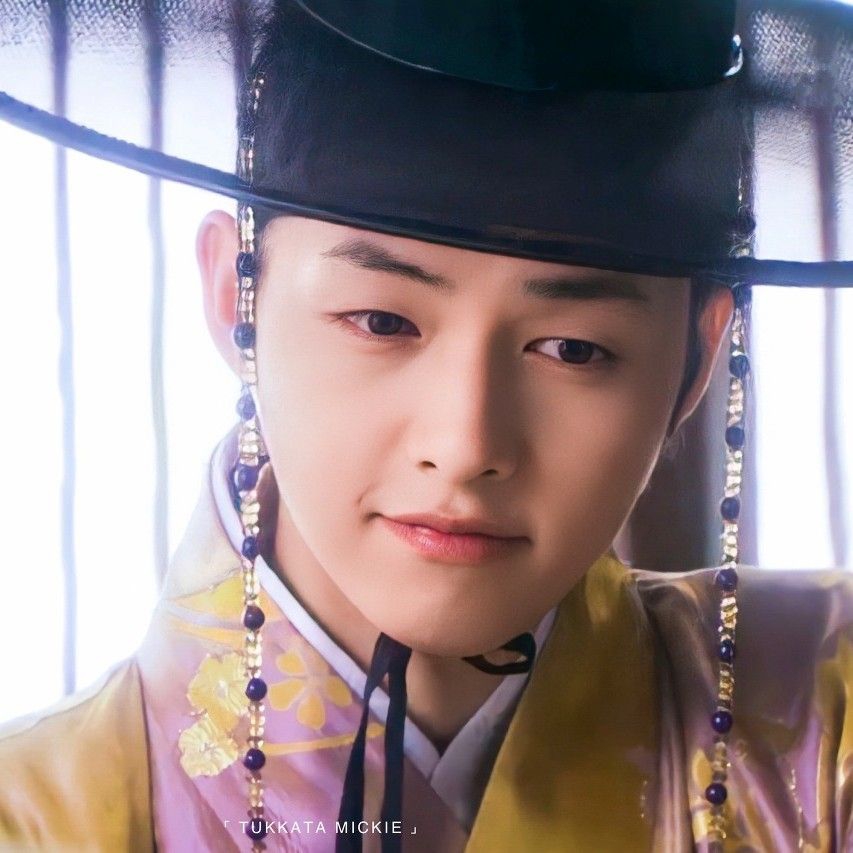 Behind-the-scenes cut of Song Joongki
