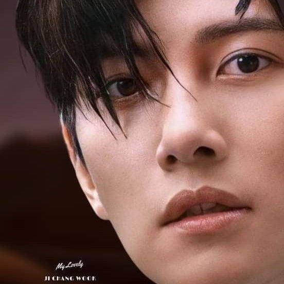 粉丝拍下的池昌旭瞬间