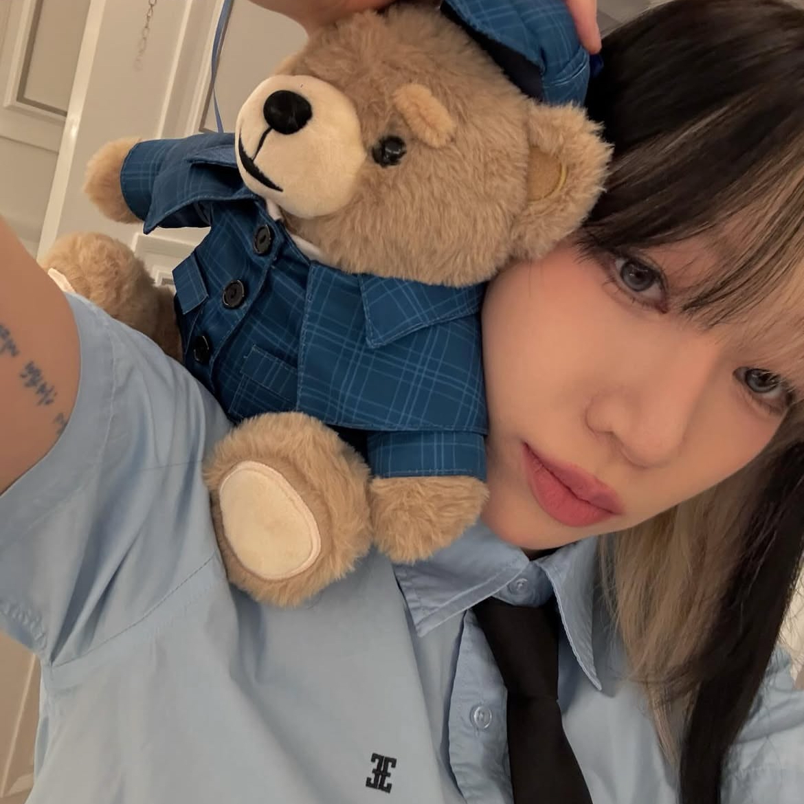 Behind-the-scenes cut of BADA