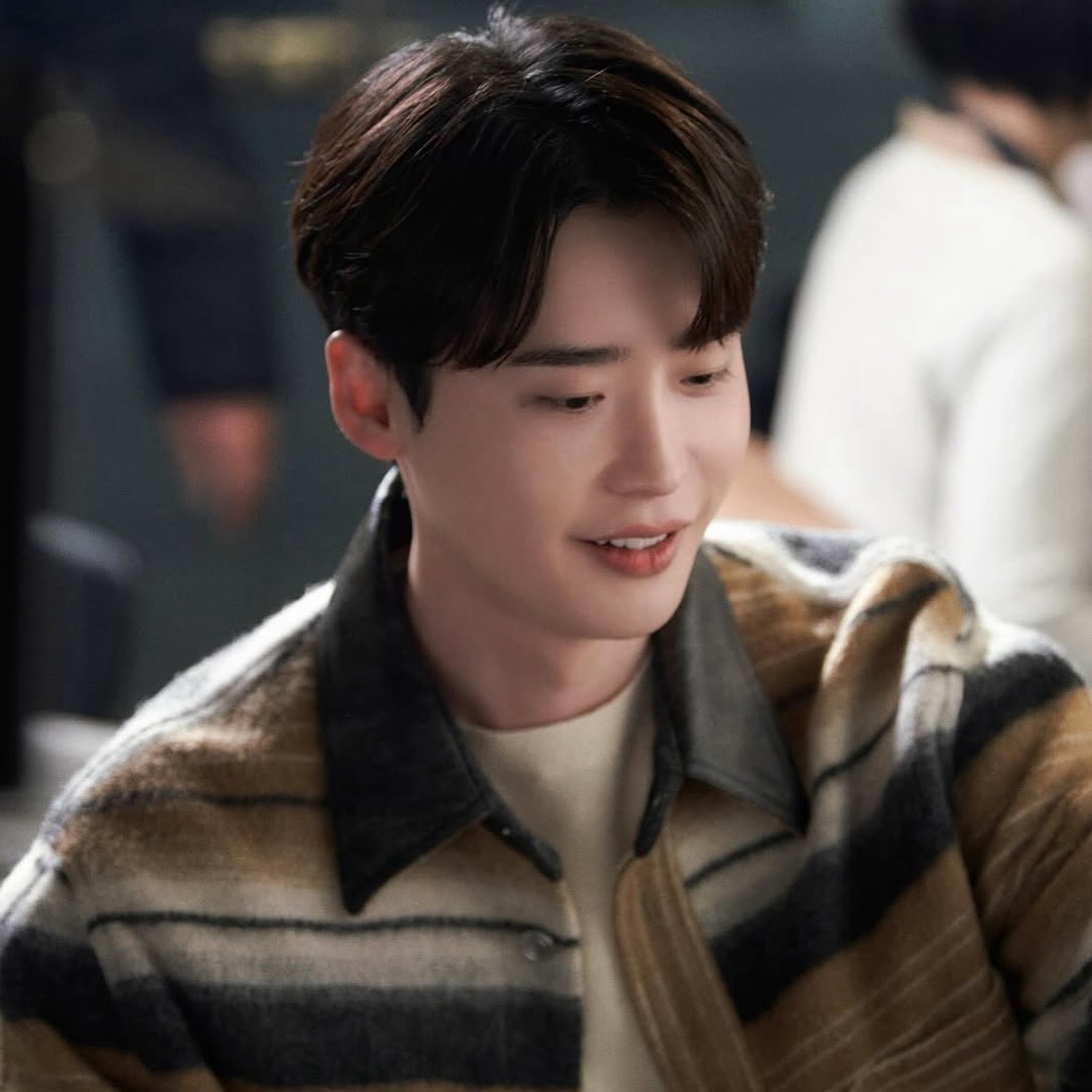 Foto terbaru dari Lee Jongsuk