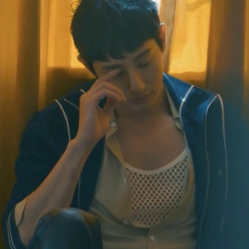 Behind-the-scenes cut of Lee Soohyuk