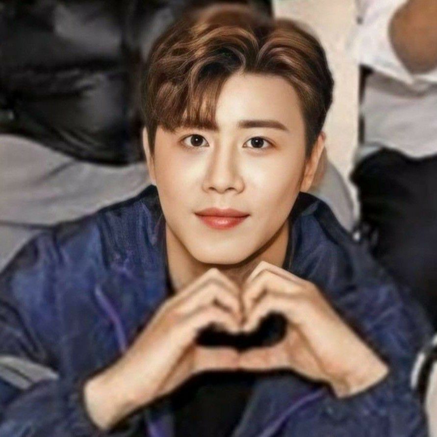 진해성의 비하인드 컷