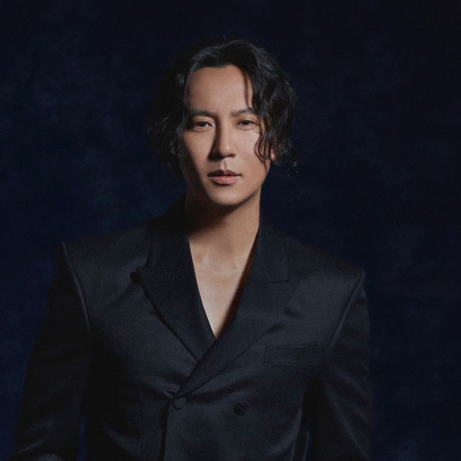 Recent activity shot of Kim Namgil