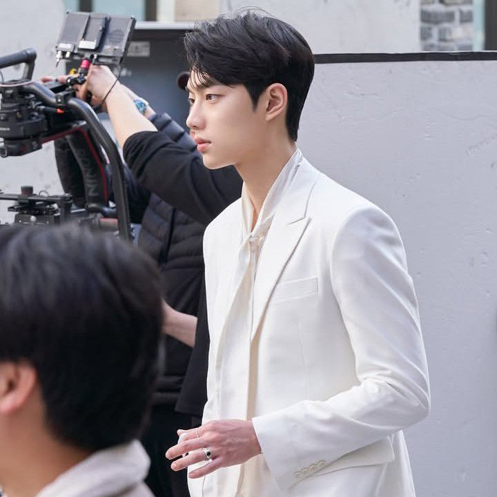 Recent activity shot of Cho Junyoung