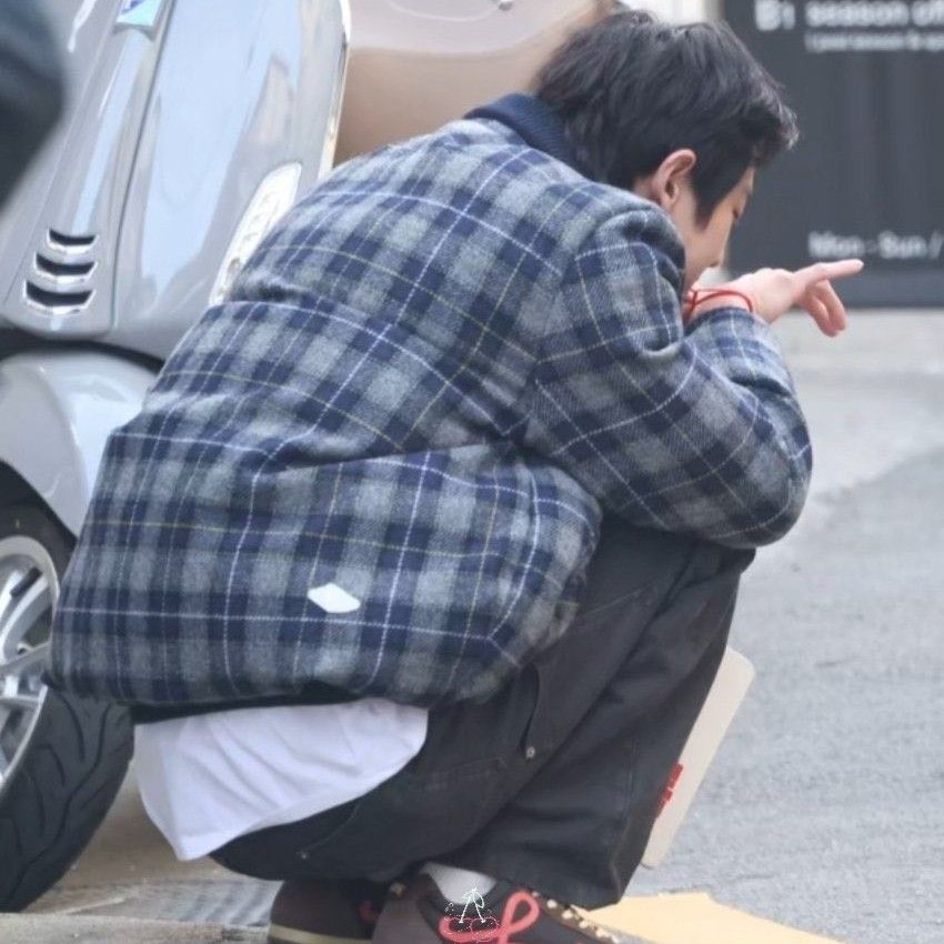 Recent activity shot of Chanyeol