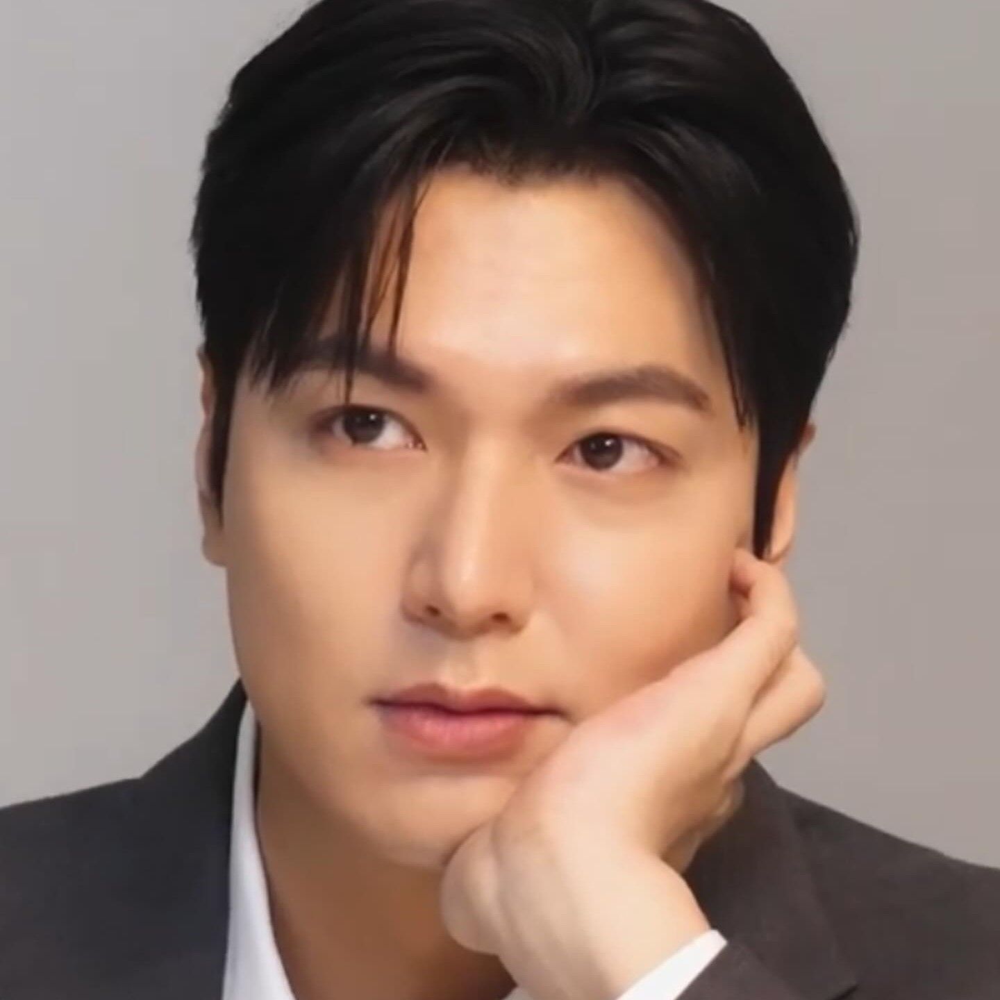 Behind-the-scenes cut of Lee Minho