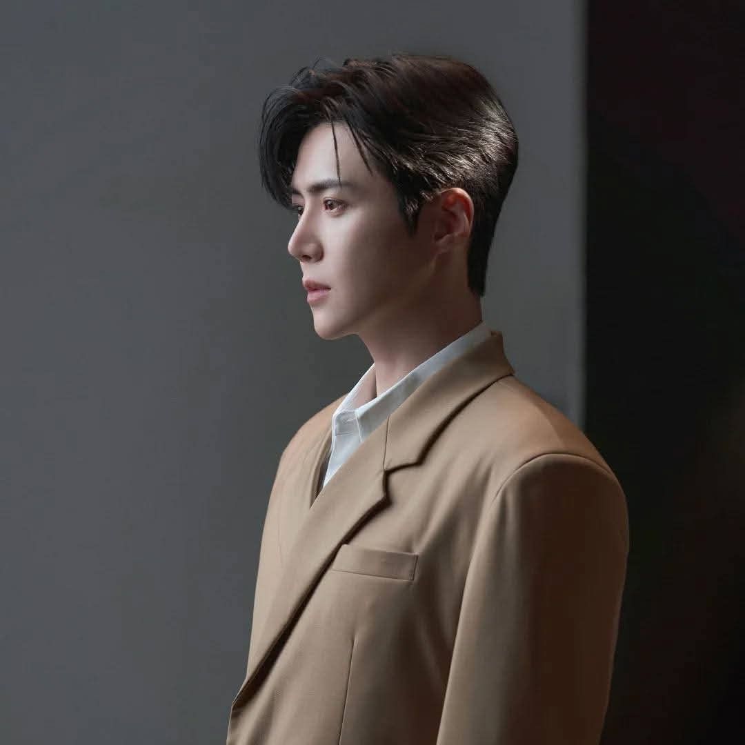 Behind-the-scenes cut of Kim Seonho