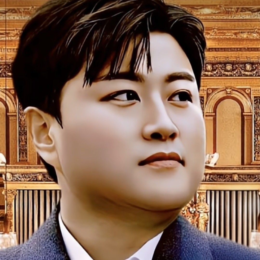 粉丝拍下的金浩中瞬间