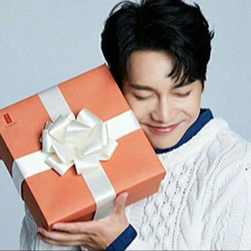 李升基的近期活动照