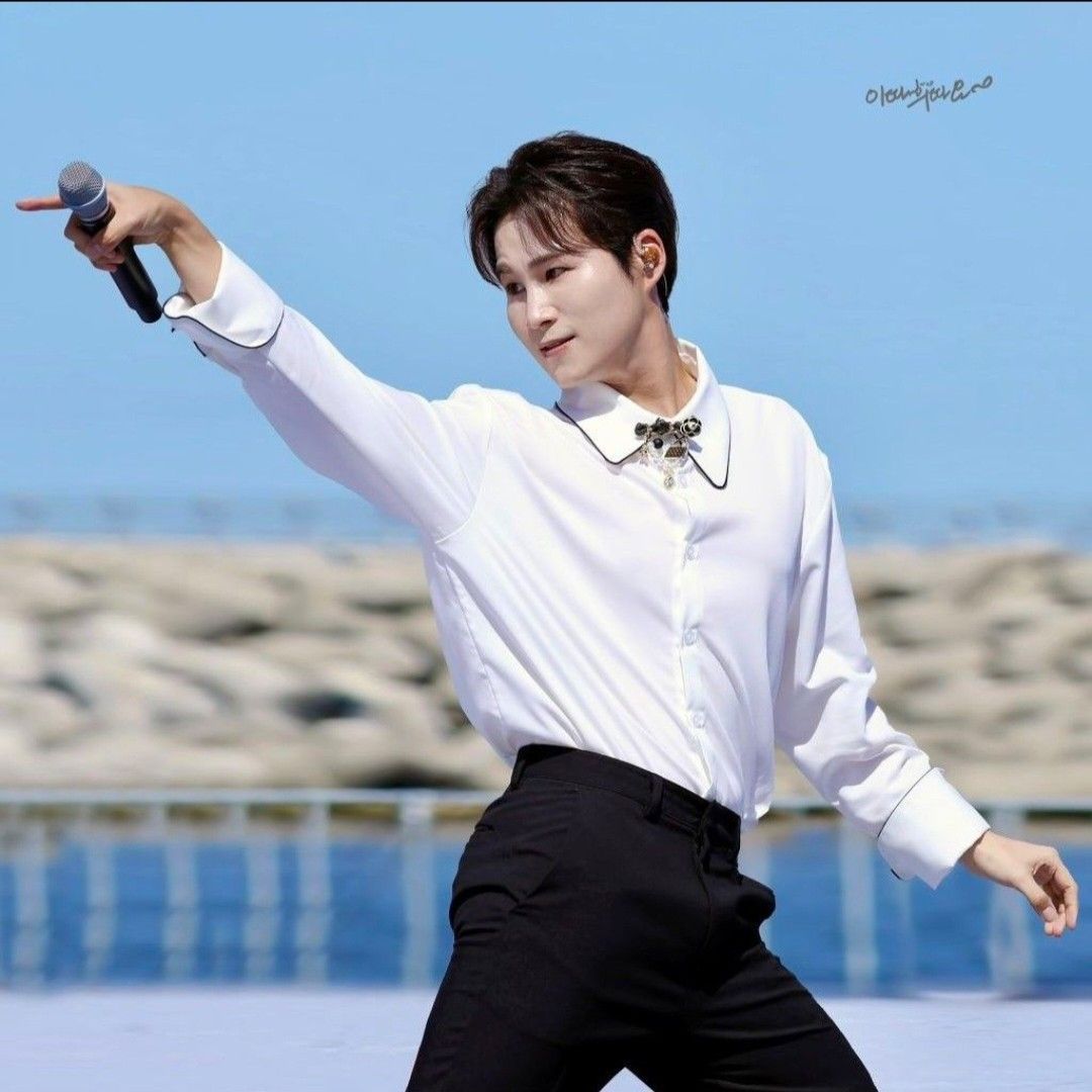 金熙栽的最新照片