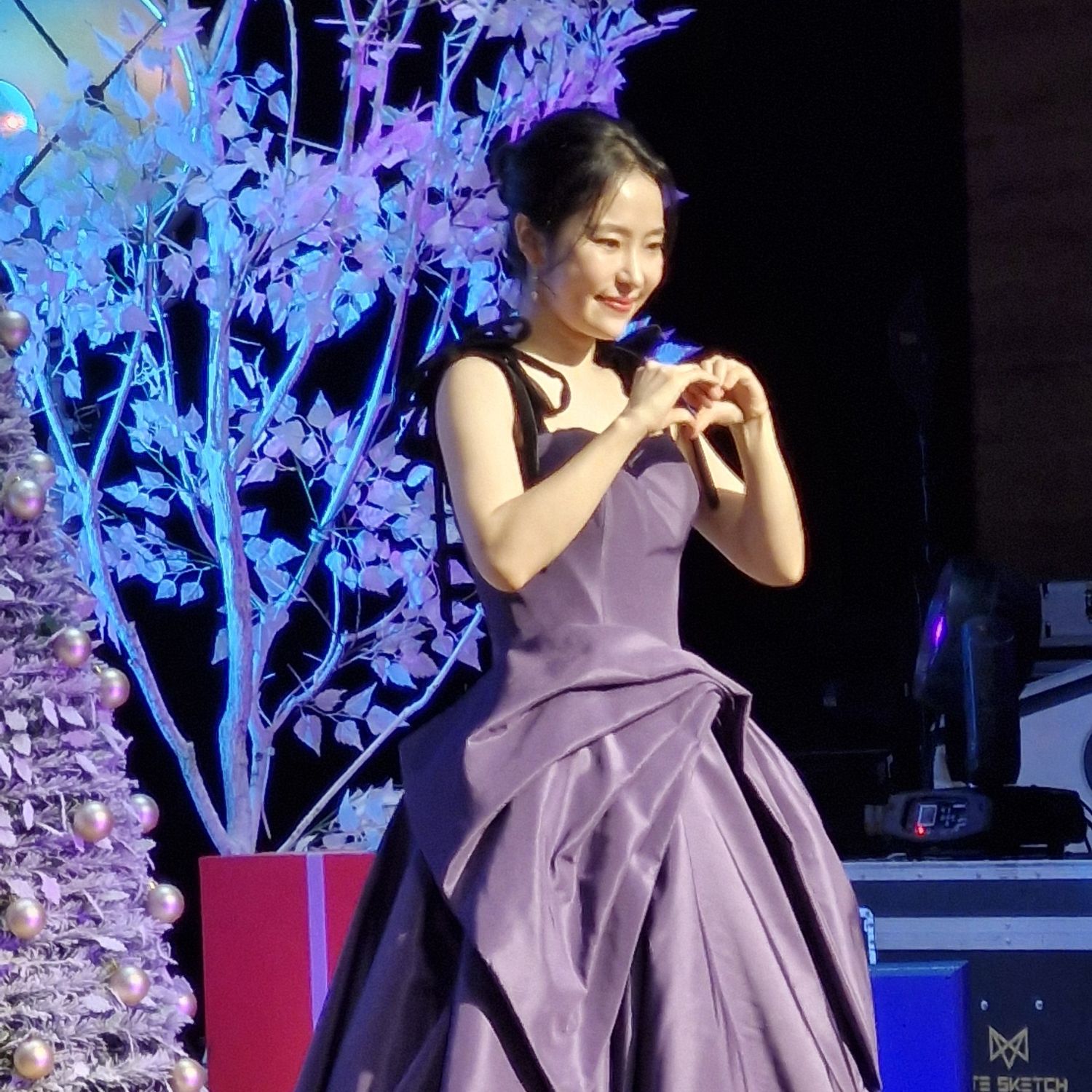 홍자의 최신 사진