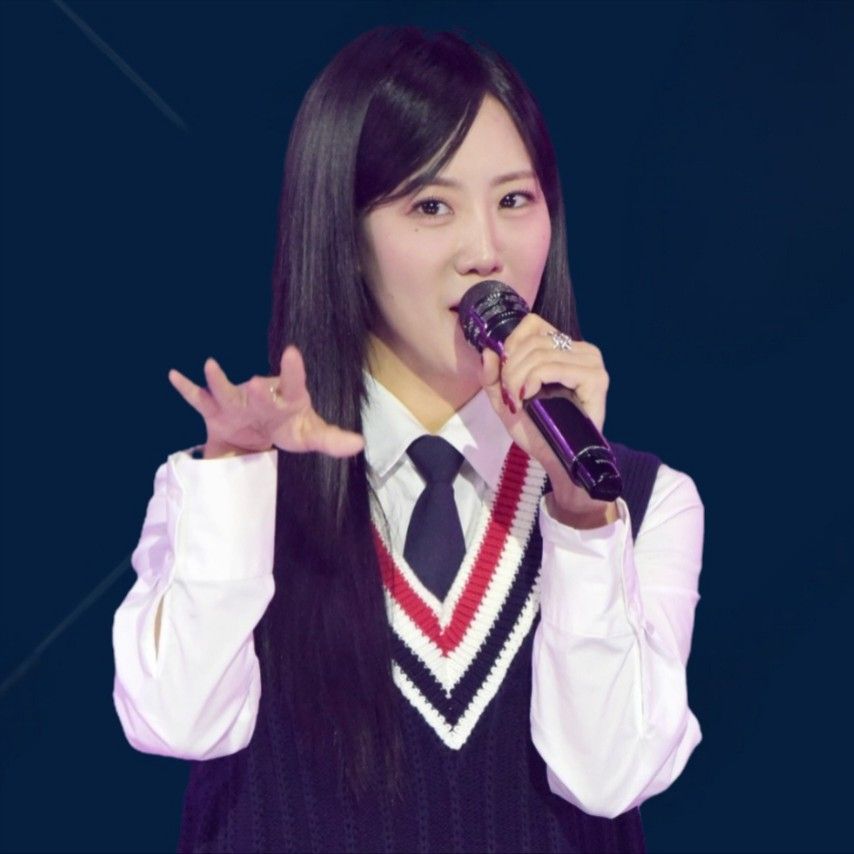 Recent activity shot of Kang Hyeyeon