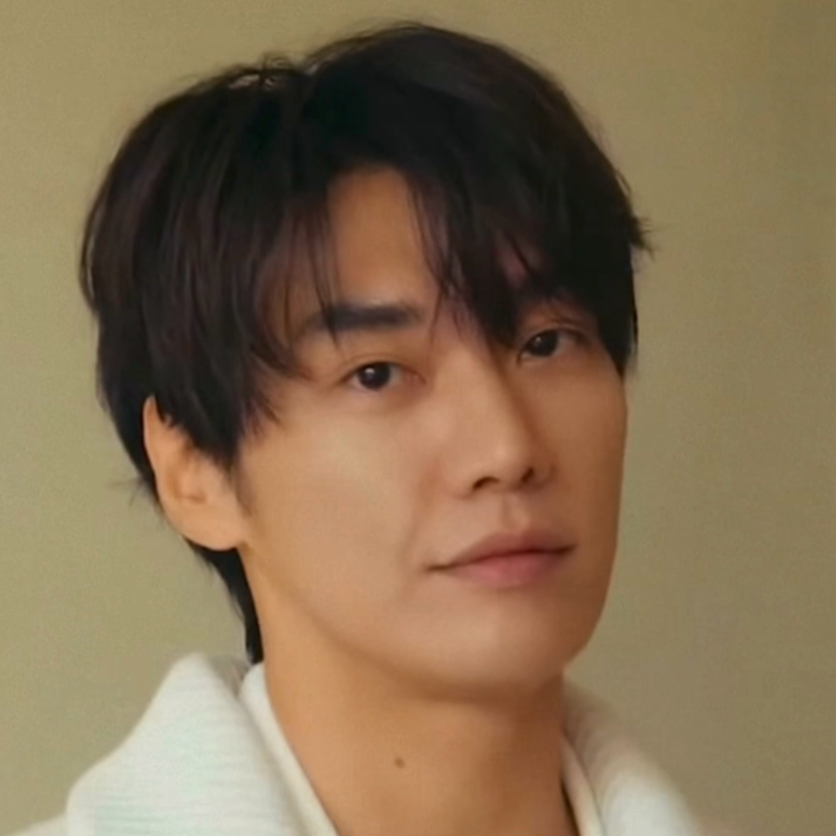 Latest photo of Kim Youngkwang