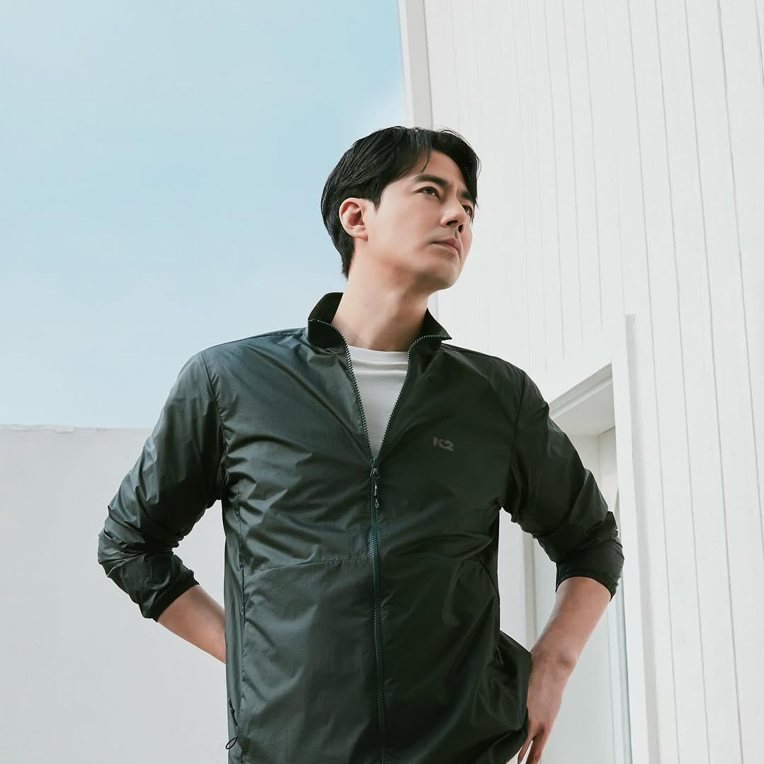Recent activity shot of Jo Insung