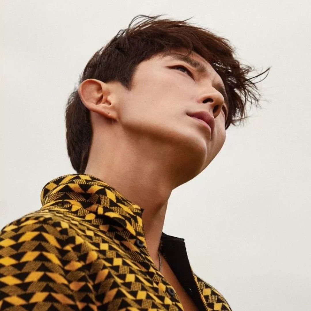 Recent activity shot of Lee Joongi