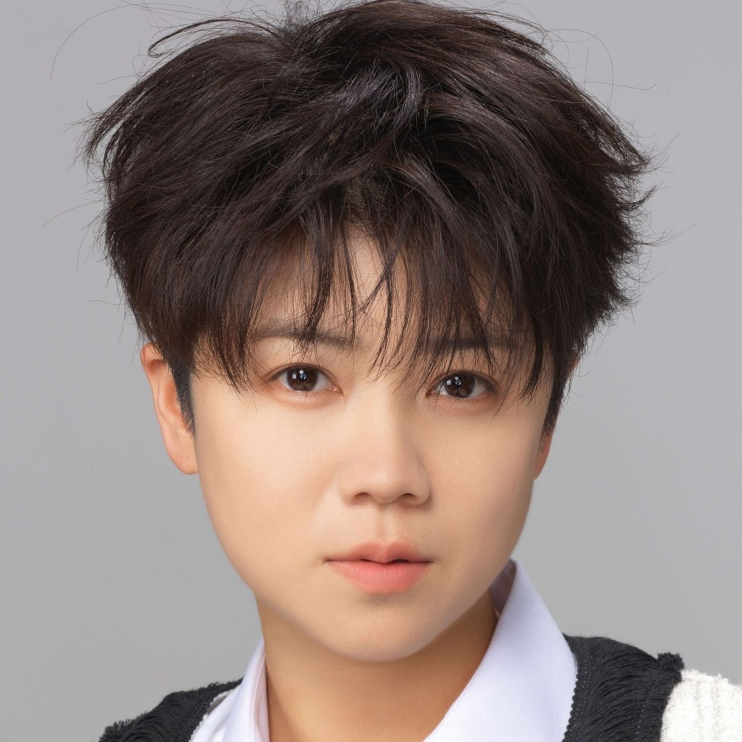 Behind-the-scenes cut of Ma Ijin