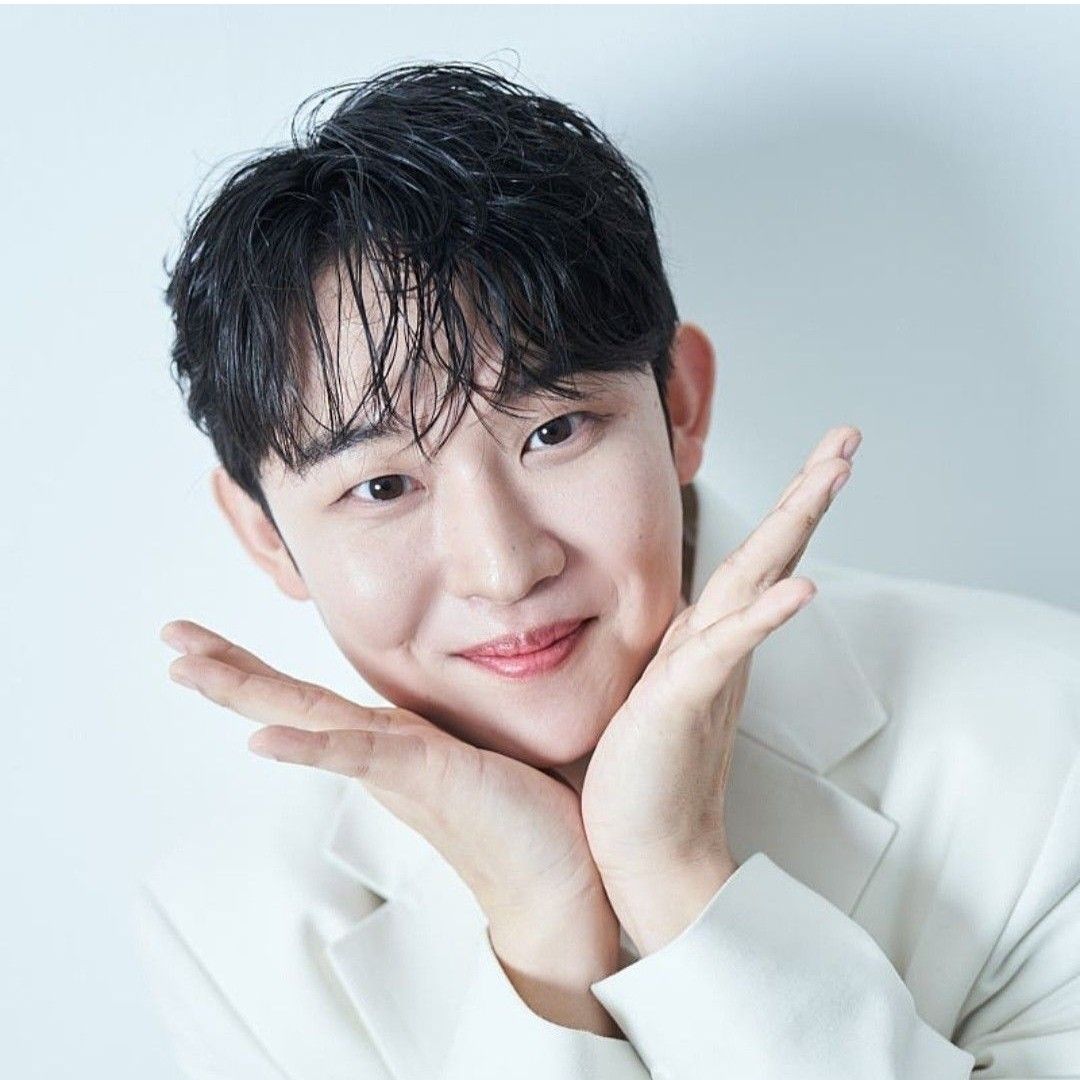 진욱의 비하인드 컷
