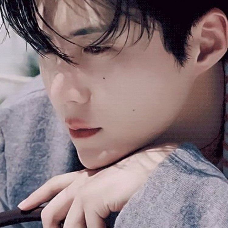 Recent activity shot of Kim Seonho