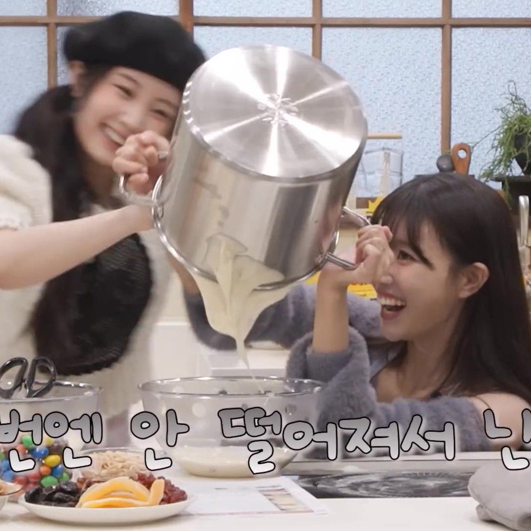 Momen yang diabadikan oleh penggemar Lee Mijoo