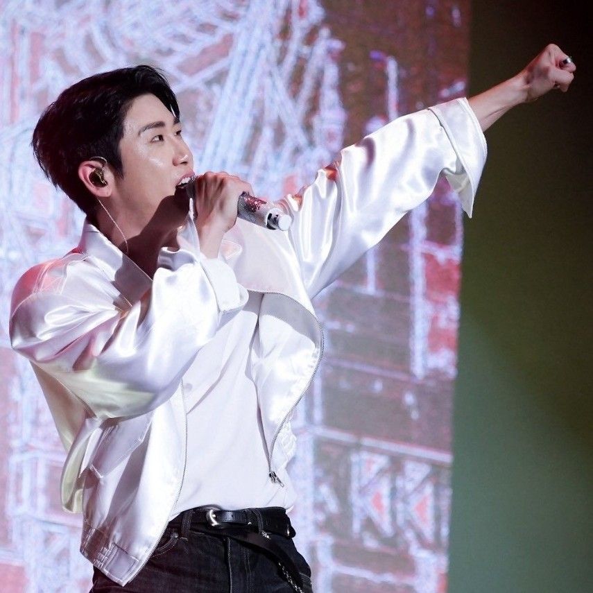 粉絲拍下的永卓瞬間