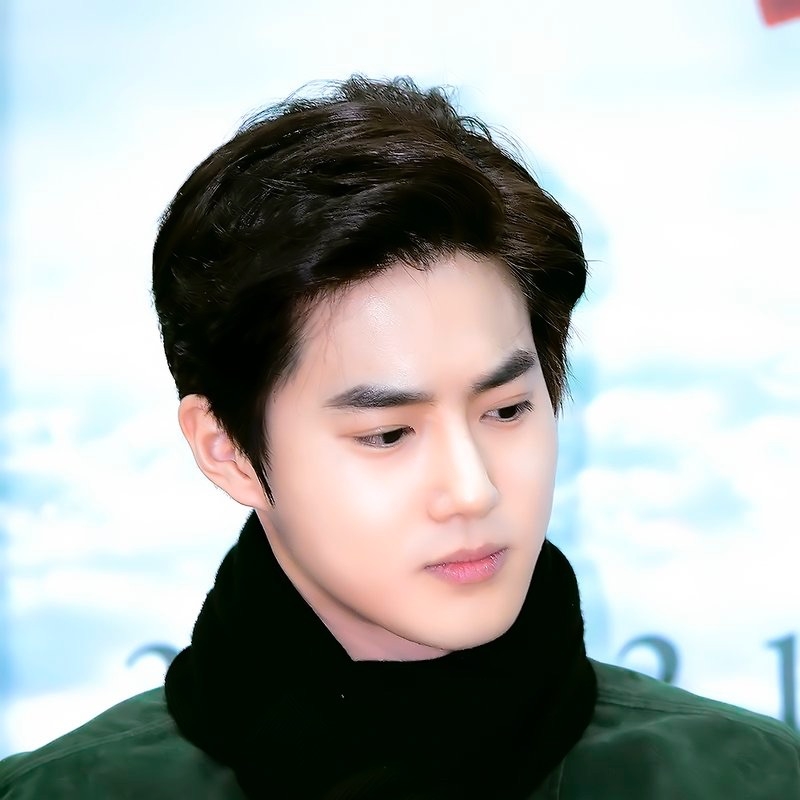 A moment captured by a fan of Suho