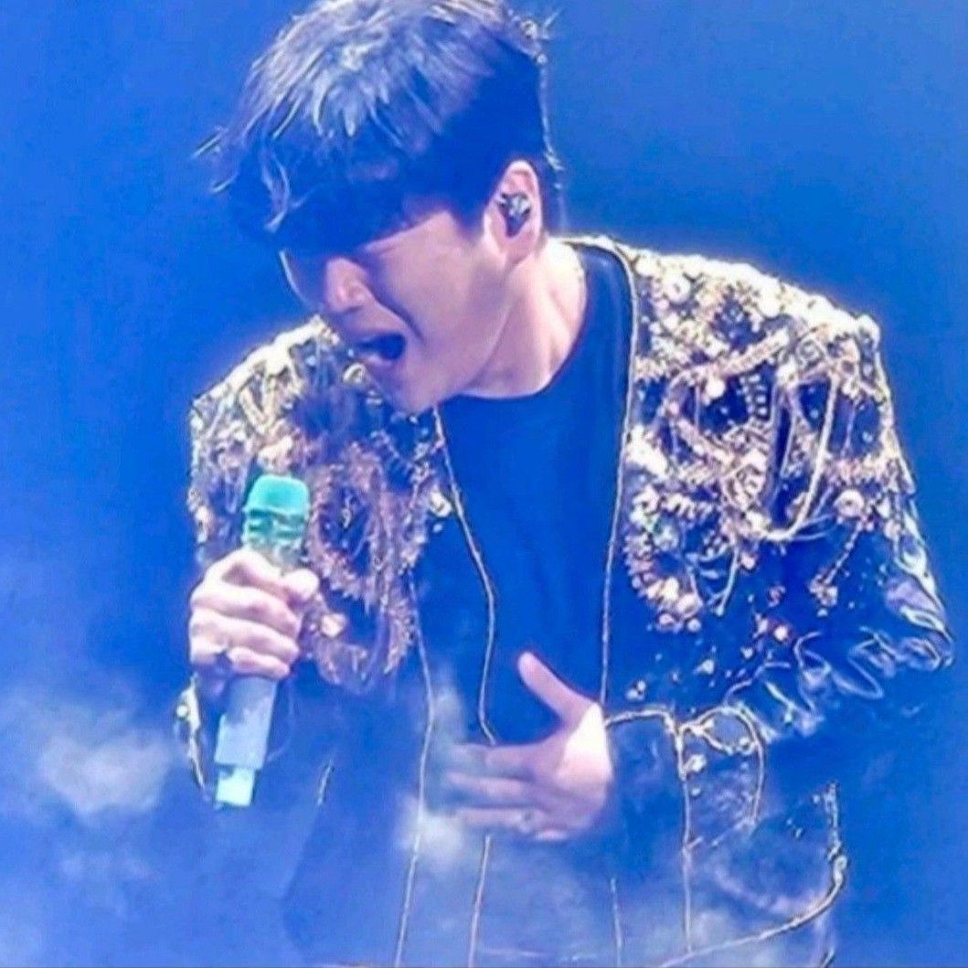 Behind-the-scenes cut of Hwang Youngwoong