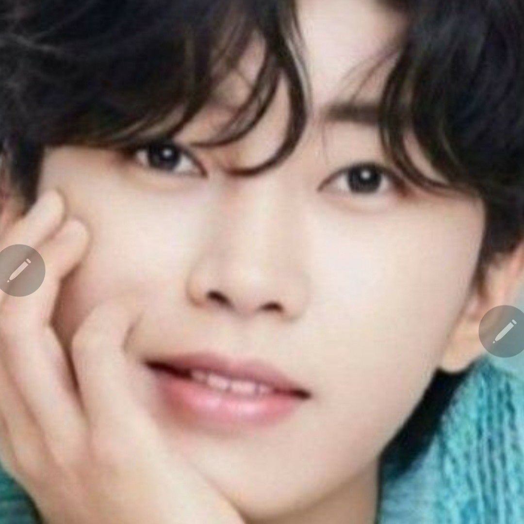 Recent activity shot of Lim Youngwoong