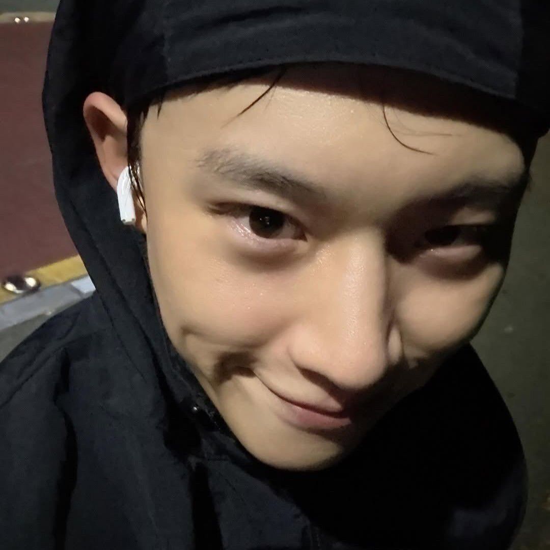 Latest photo of Kim Sungcheol